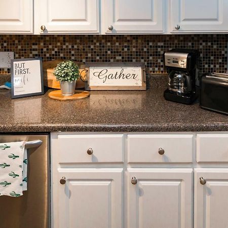Luxury Home W/Gameroom Kingsizebed Near Six Flags Austell Exteriör bild