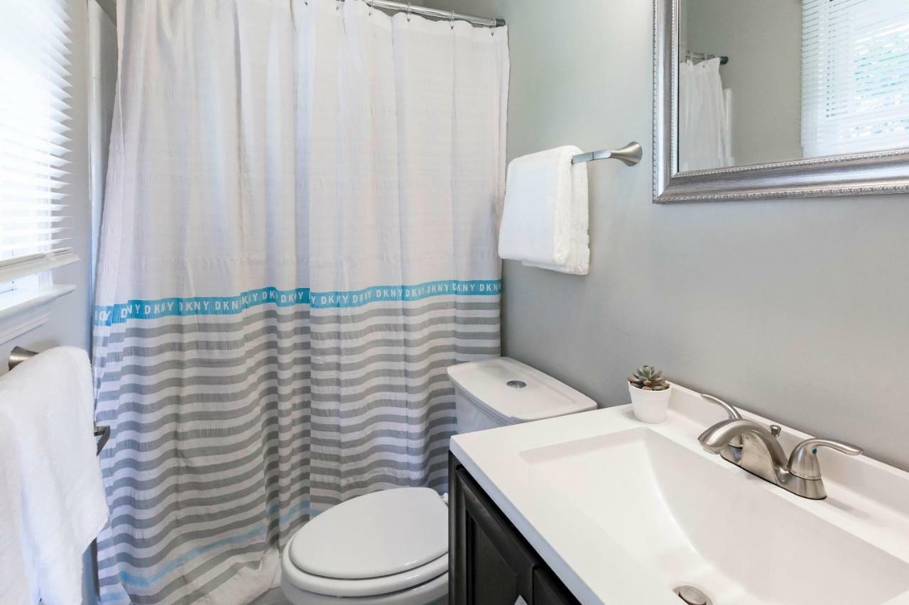 Luxury Home W/Gameroom Kingsizebed Near Six Flags Austell Exteriör bild