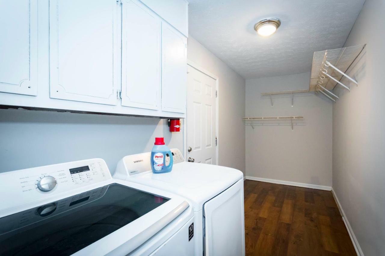 Luxury Home W/Gameroom Kingsizebed Near Six Flags Austell Exteriör bild