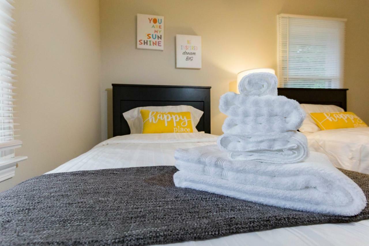 Luxury Home W/Gameroom Kingsizebed Near Six Flags Austell Exteriör bild