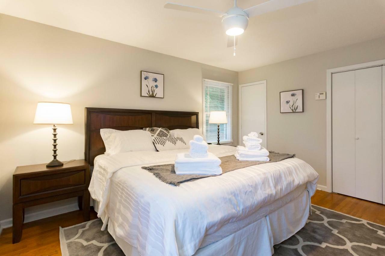 Luxury Home W/Gameroom Kingsizebed Near Six Flags Austell Exteriör bild